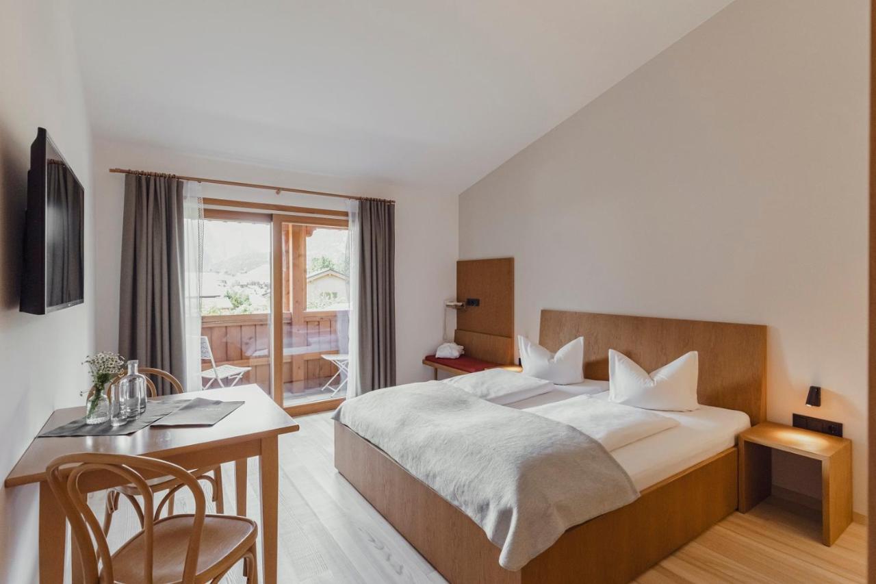 Hotel Gasthof Adler Schoppernau Bagian luar foto