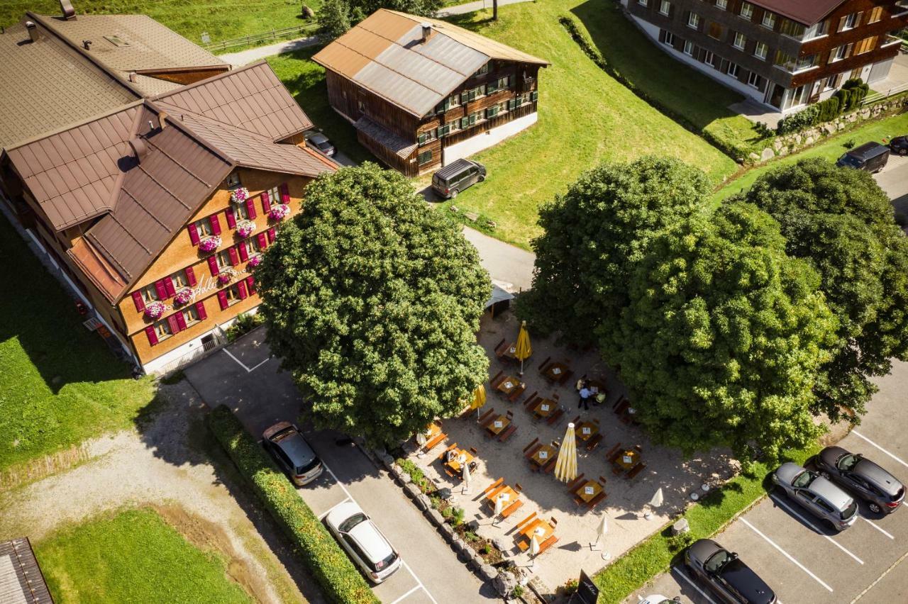 Hotel Gasthof Adler Schoppernau Bagian luar foto