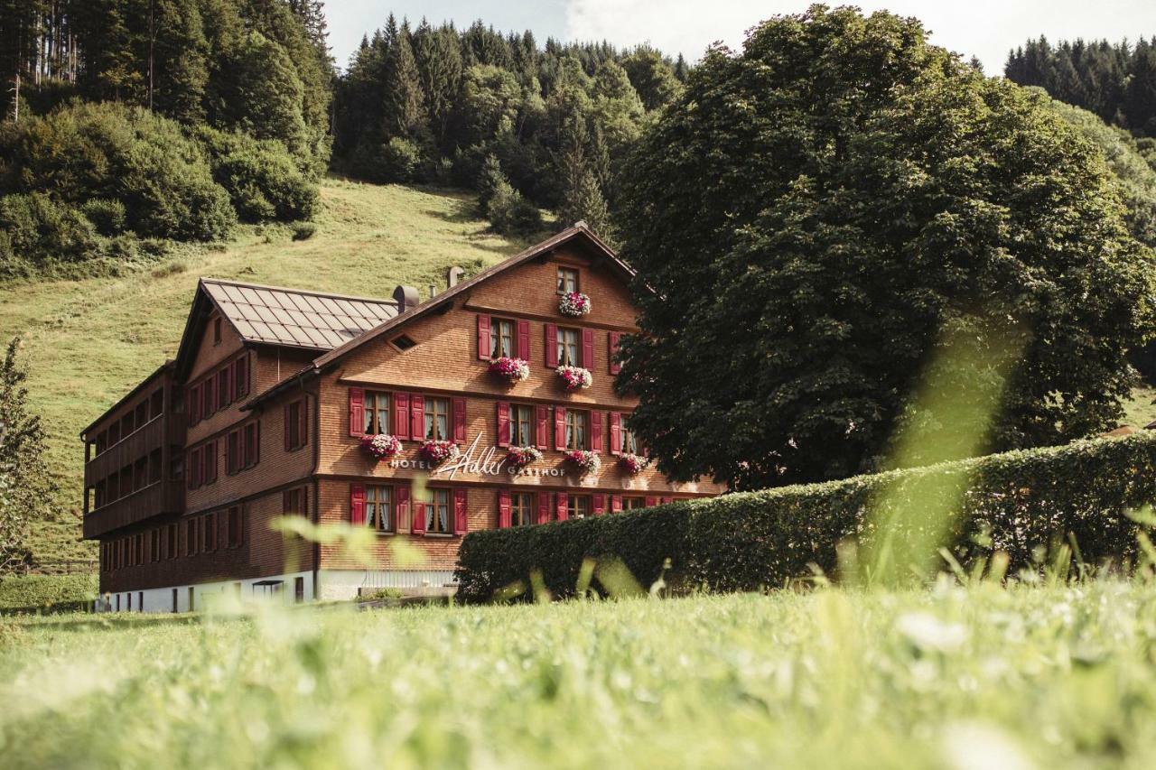 Hotel Gasthof Adler Schoppernau Bagian luar foto